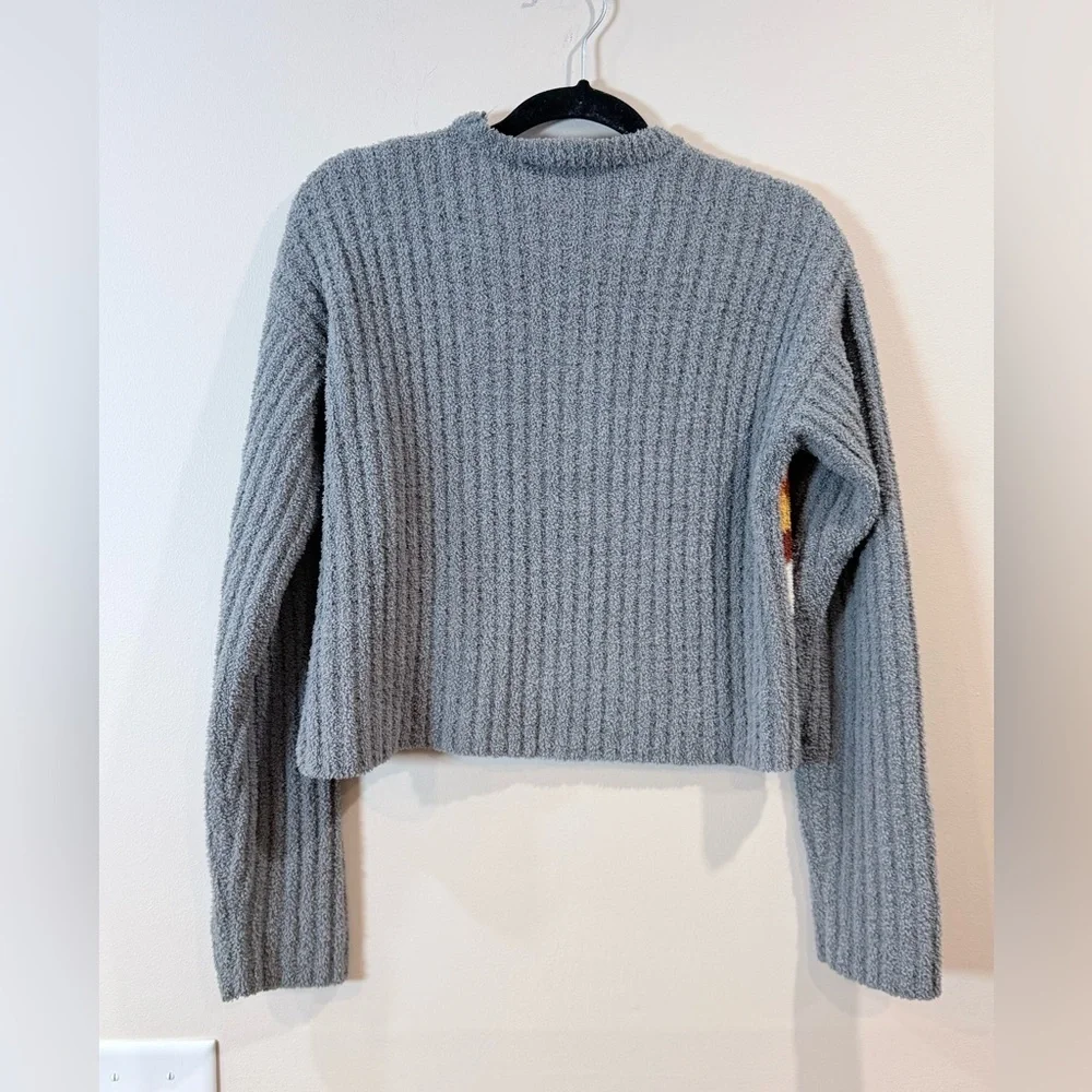 🔥Freshman Gray Striped Women's Sweater Size S EUC🔥